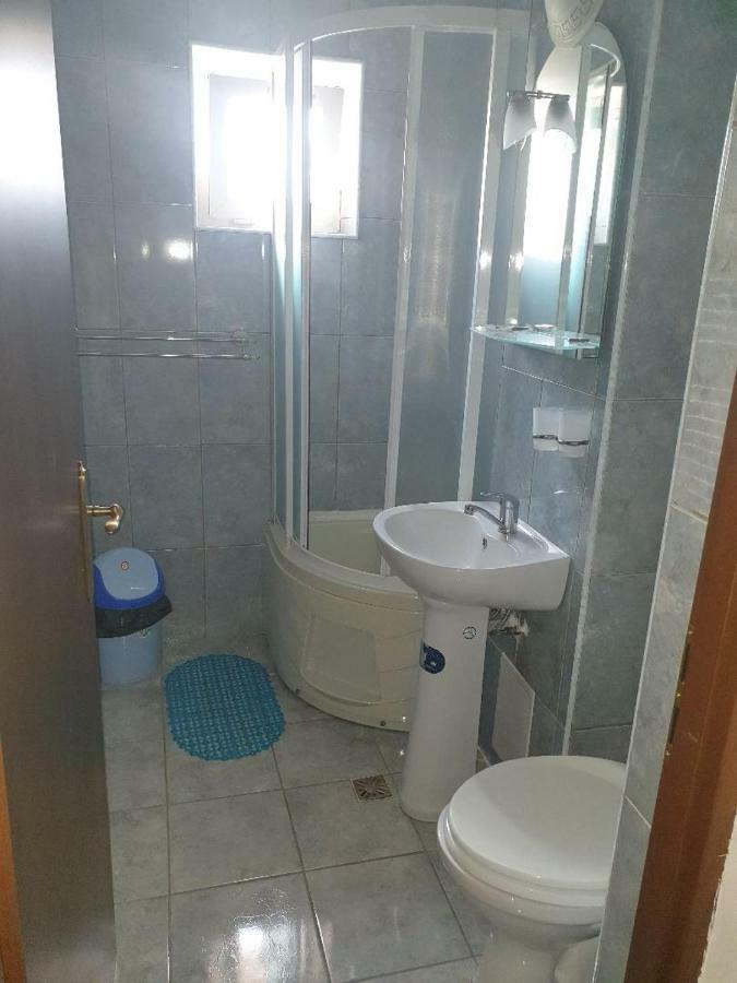 Hostel Stadion Zalău Esterno foto