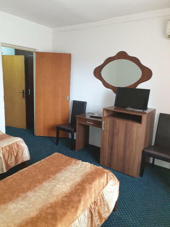 Hostel Stadion Zalău Esterno foto