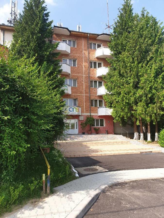 Hostel Stadion Zalău Esterno foto