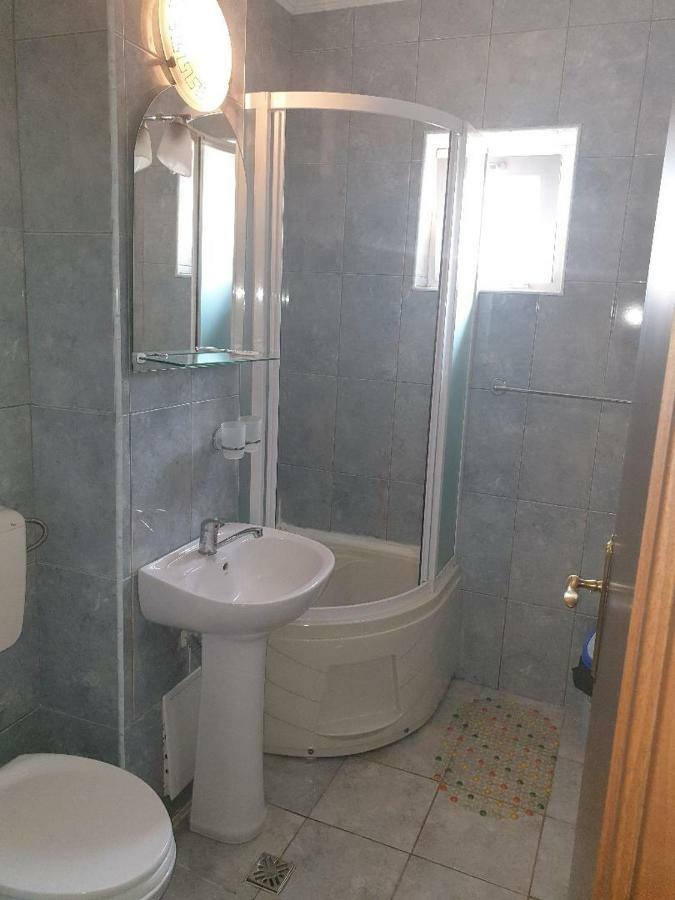 Hostel Stadion Zalău Esterno foto