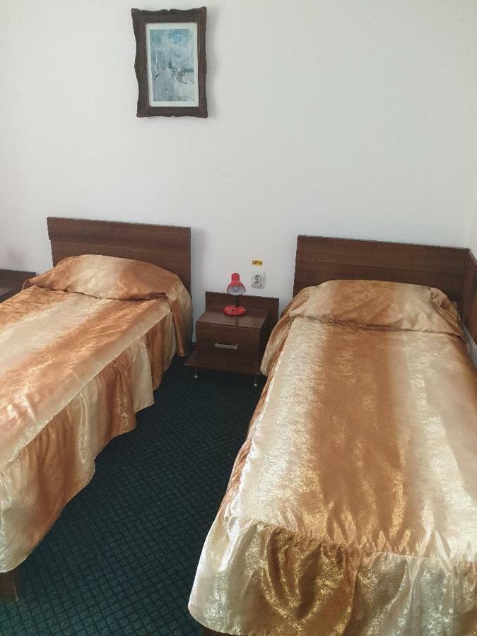 Hostel Stadion Zalău Esterno foto