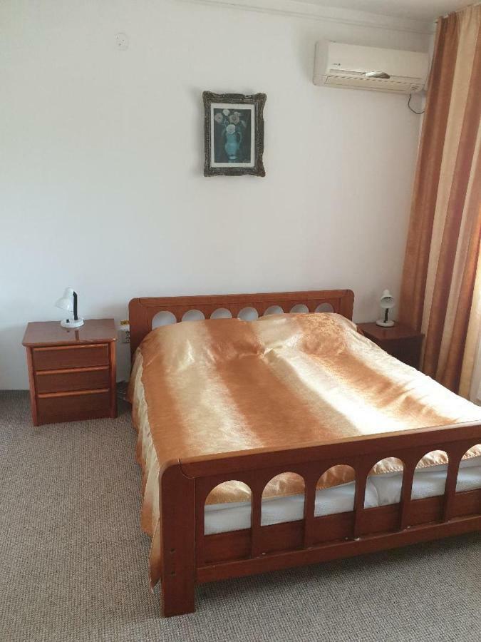 Hostel Stadion Zalău Esterno foto
